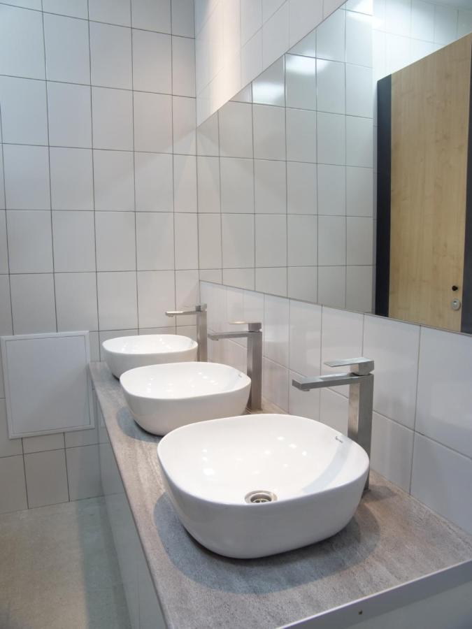בישקק Muras Hostel מראה חיצוני תמונה